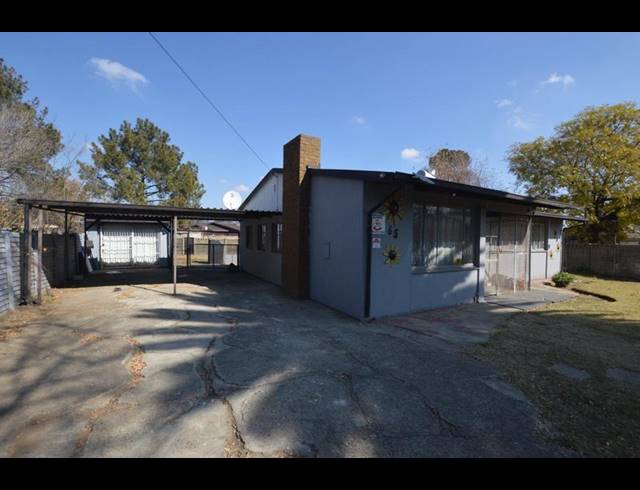 4 BEDROOM HOUSE FOR SALE IN SASOLBURG EXT 12